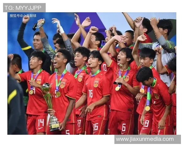 中国足球迎战印尼队全力争胜展现实力与团队精神